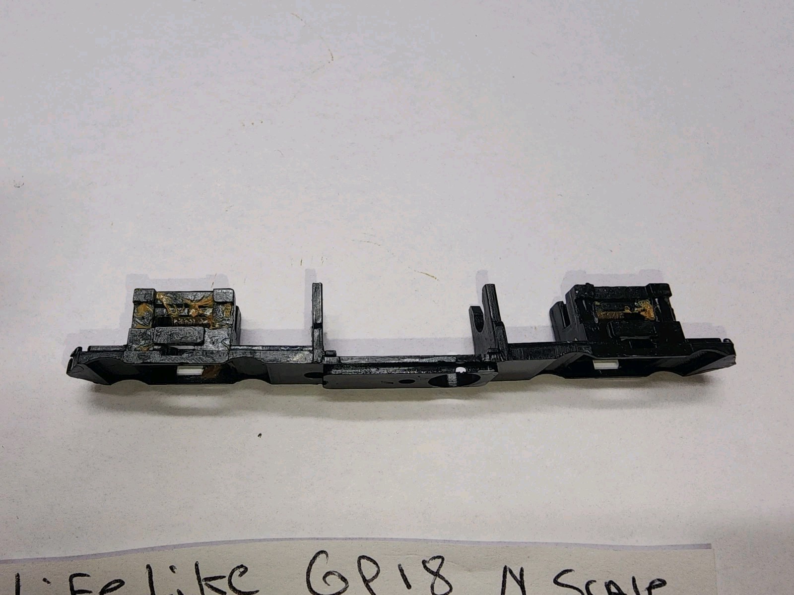 N Scale Life-Like Gp18 Diesel Locomotive Plastic Chassis ONLY 4″ GOOD CONDITION