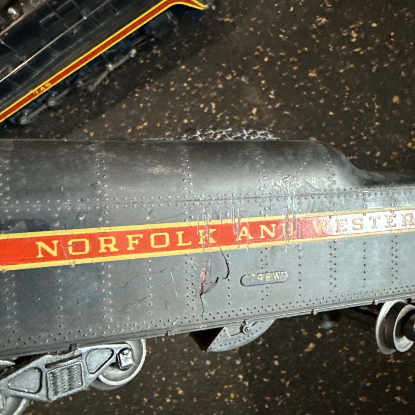 Lionel O Postwar 746 J-Class Norfolk Western 4-8-4 w/ 746W Tender Short Stripe