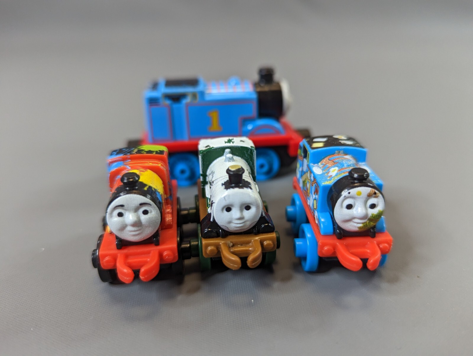 Thomas And Friends Diecast Magnetic and 3 Mini Plastic Trains 2013 Mattel