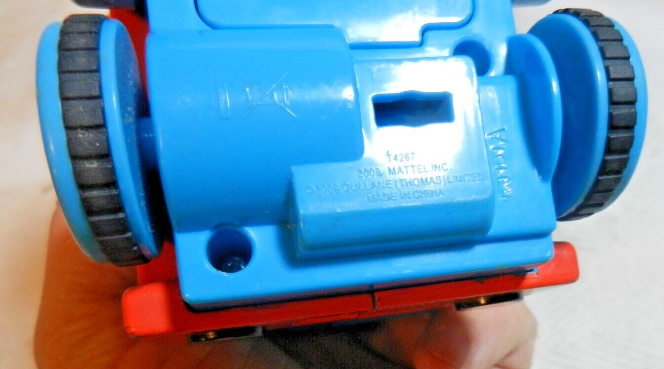 Thomas The Tank Engine Moves Sound Effects 2009 Mattel Toy + friend