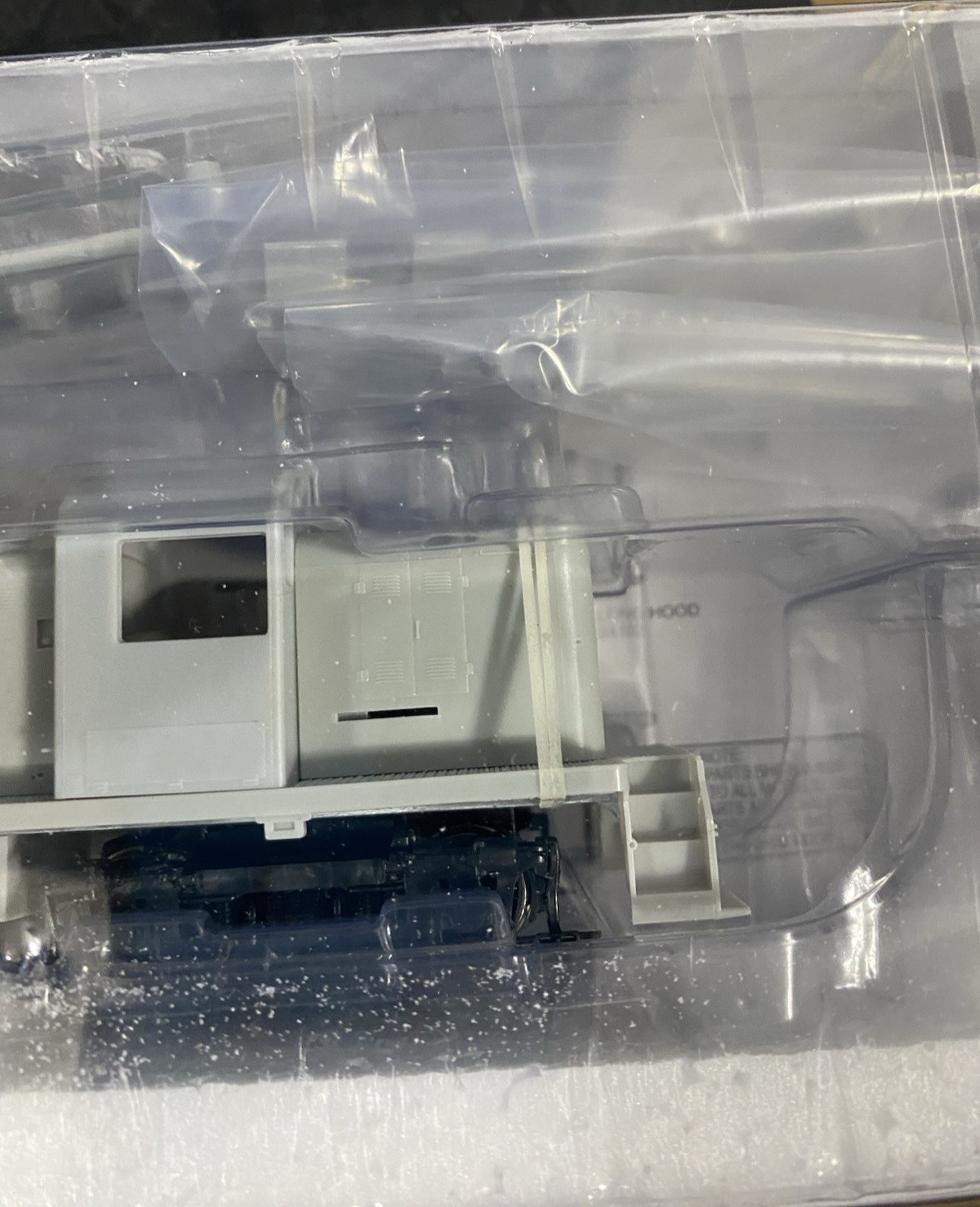 Athearn 94000 Ho Undecorated RS3 Locomotive Diesel Engine DCC Quick Plug Equip
