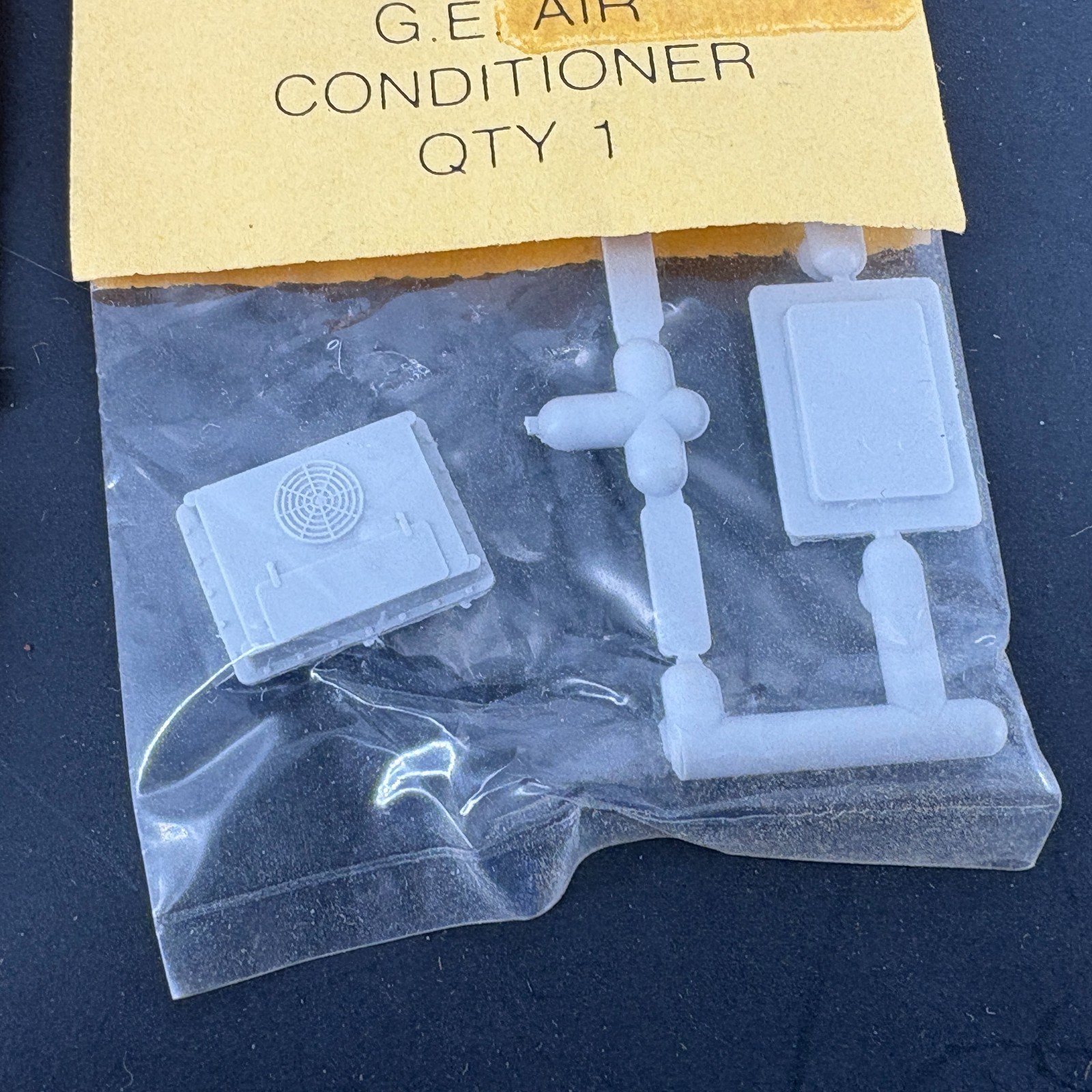 Rail Power Products Detail Parts Dash 8-40CW Exhaust Stack#125 & GE AC #103