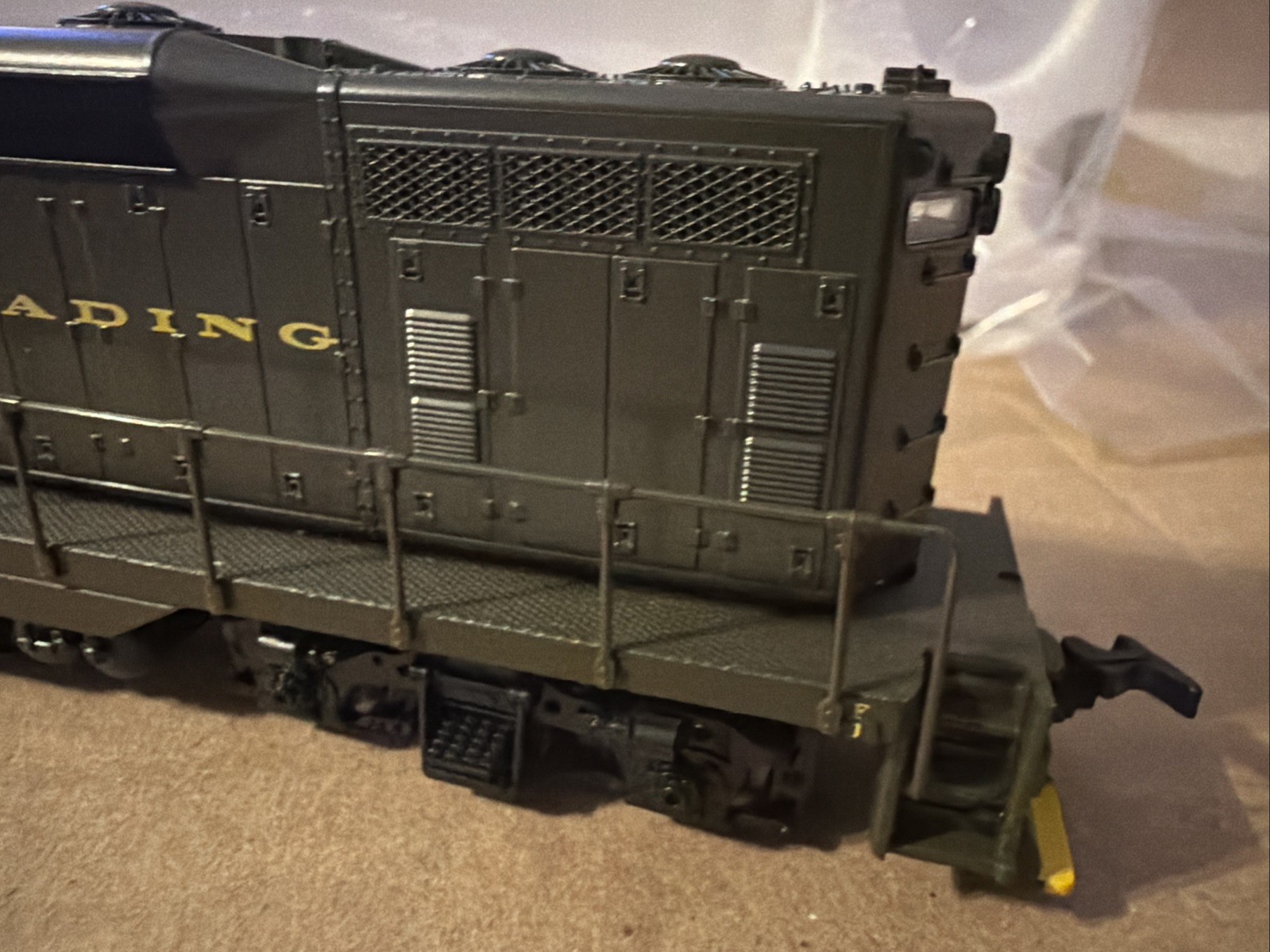 Atlas Classic #8419 HO-Scale READING EMD GP7 Diesel Locomotive Engine No Number