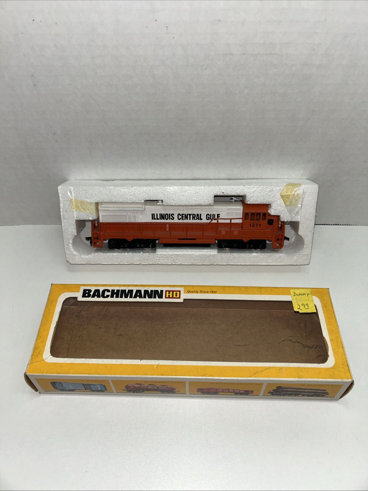 BACHMANN HO ICG ILLINOIS CENTRAL GULF LOCOMOTIVE #1271