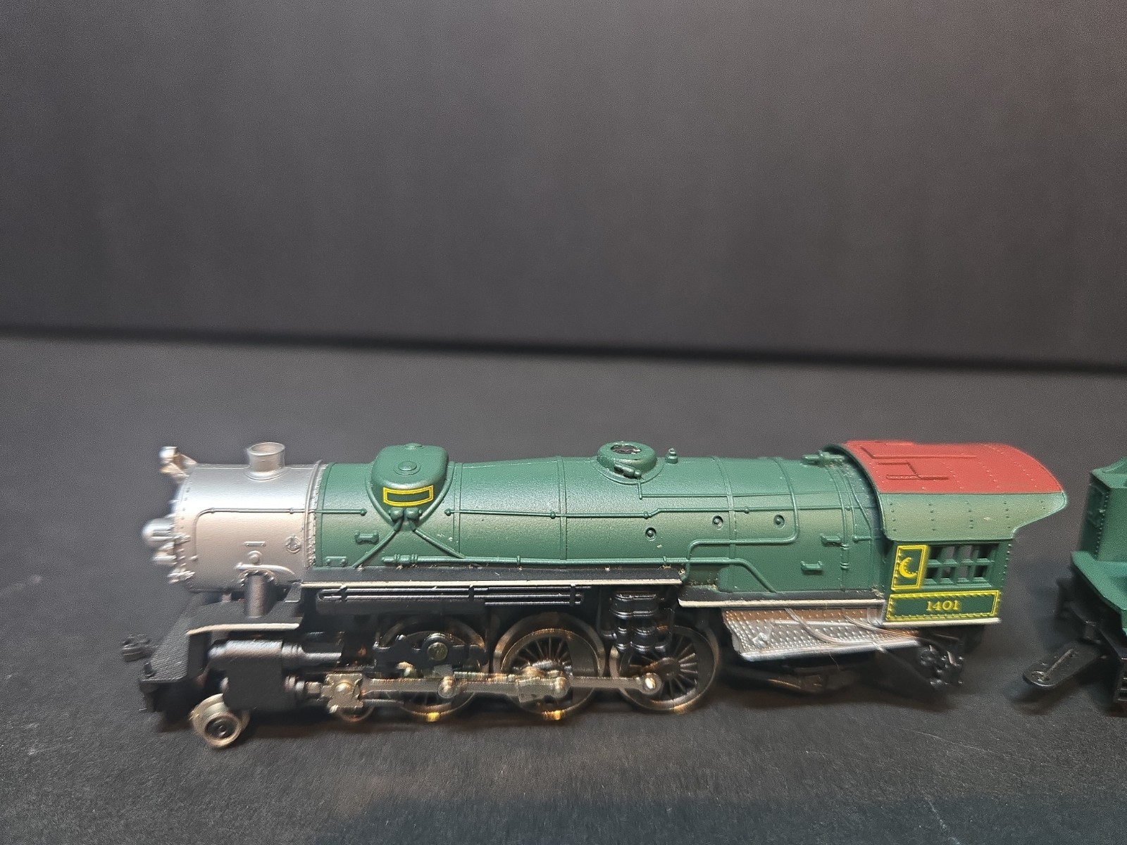 Rivarossi N Scale 4-6-2 Heavy Pacific Southern Locomotive 005601C See Details!