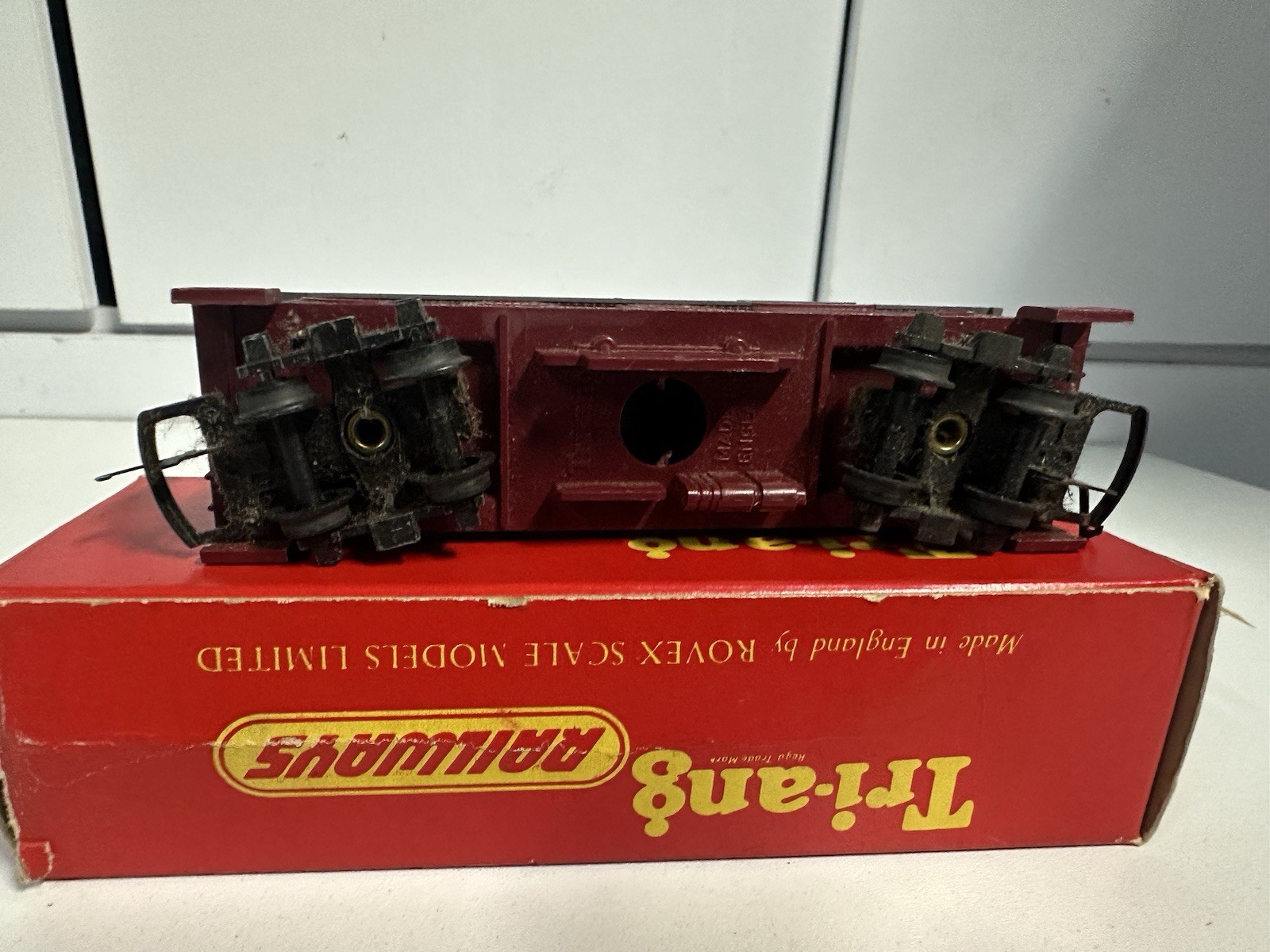 Triang R115 TC Series Caboose Tri-ang Railways 7482 Maroon Boxed