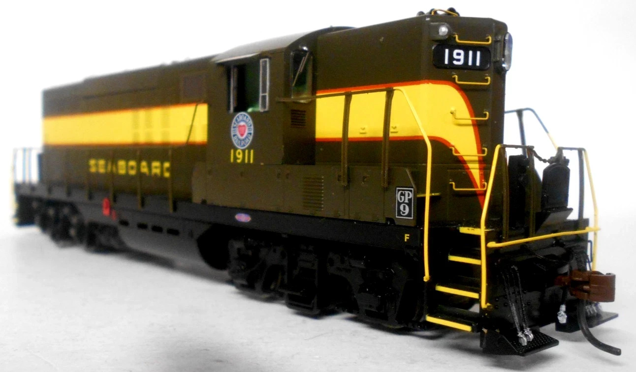 ATHEARN Genesis HO Scale G62420 NON Sound GP-9 #1911 SEABOARD AIR LINE