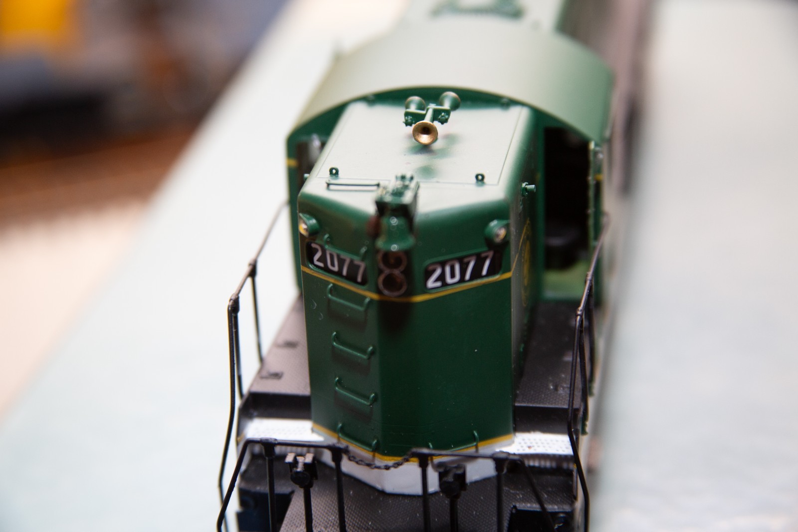 Challenger Imports, Inc Brass O Scale (2-Rail) Southern Railway EMD GP7 #2077