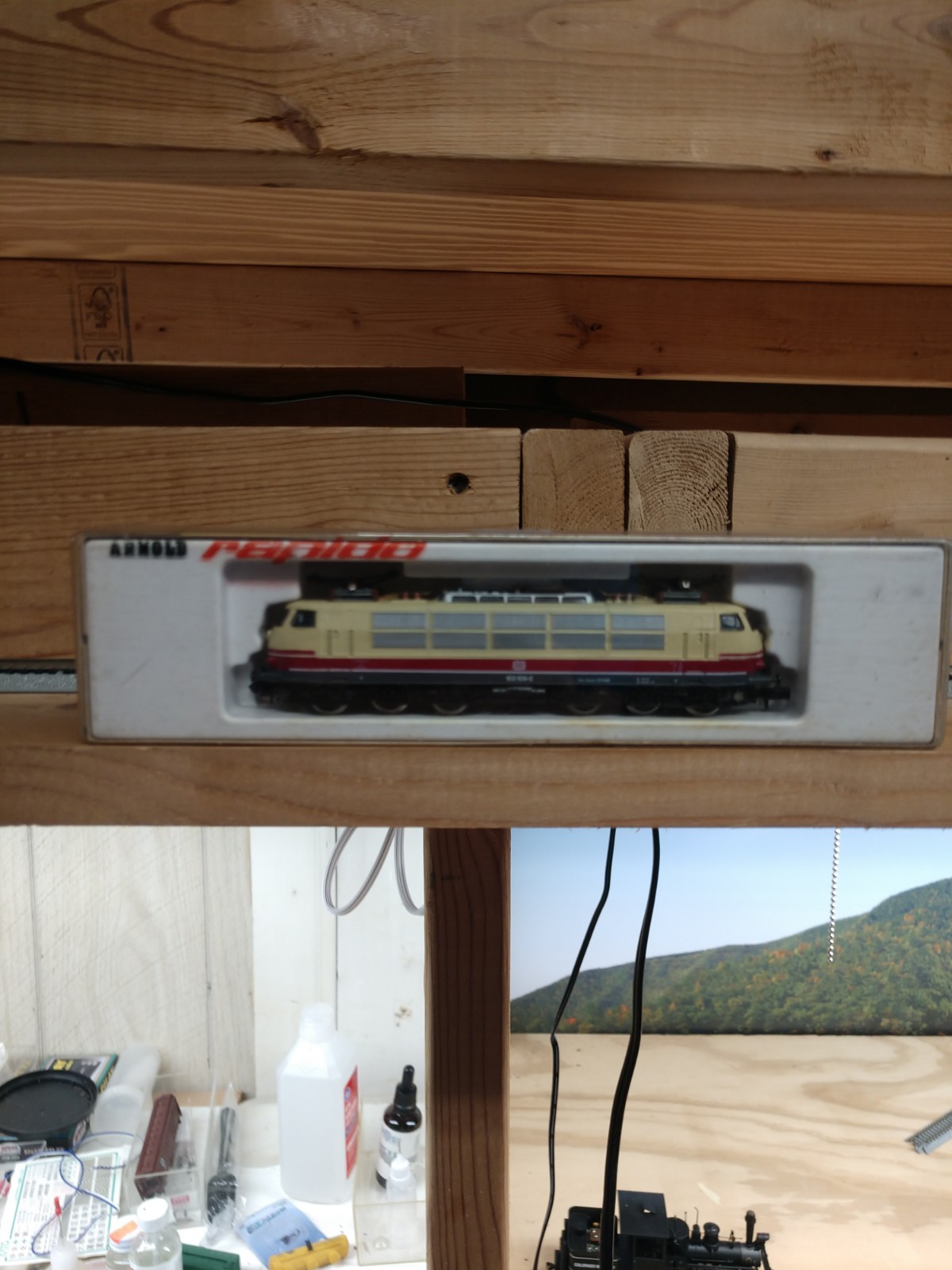 Arnold Rapido European N scale 6 axle Electric Loco – Item #0236 NEW