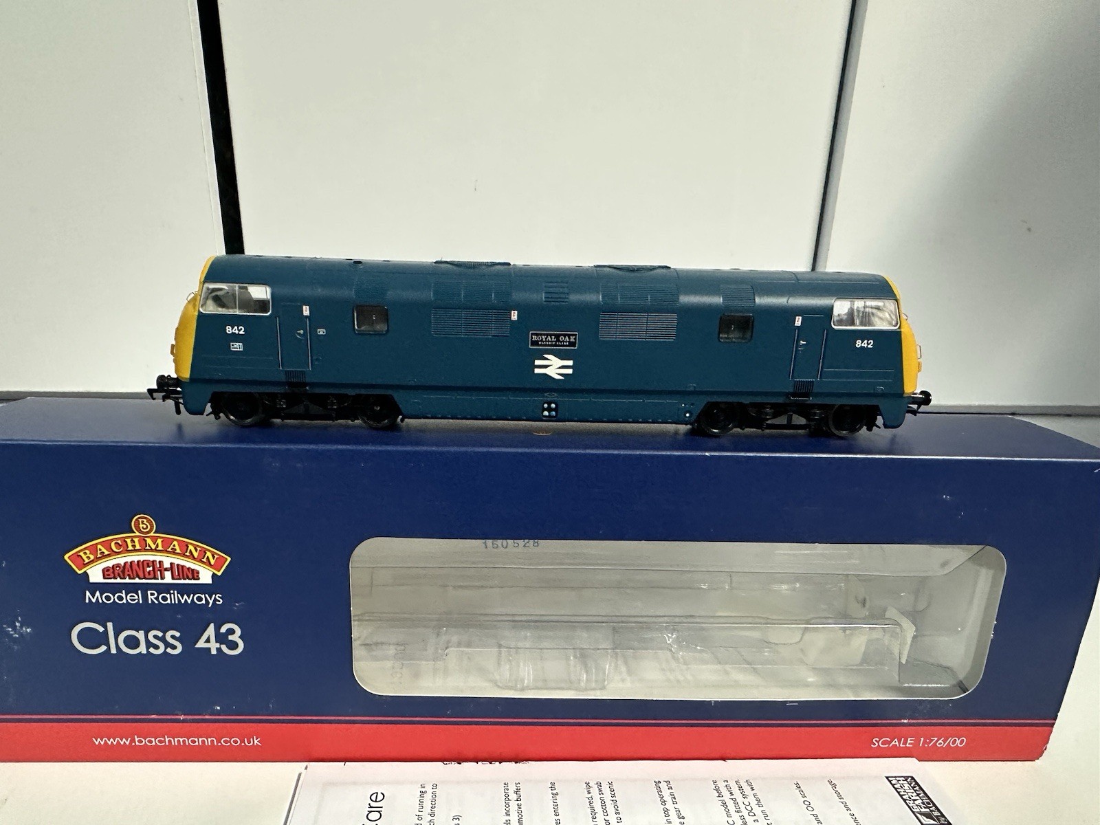 BACHMANN 32-067 CLASS 43 WARSHIP 842 ‘ROYAL OAK’ BR BLUE 21 DCC READY BOXED