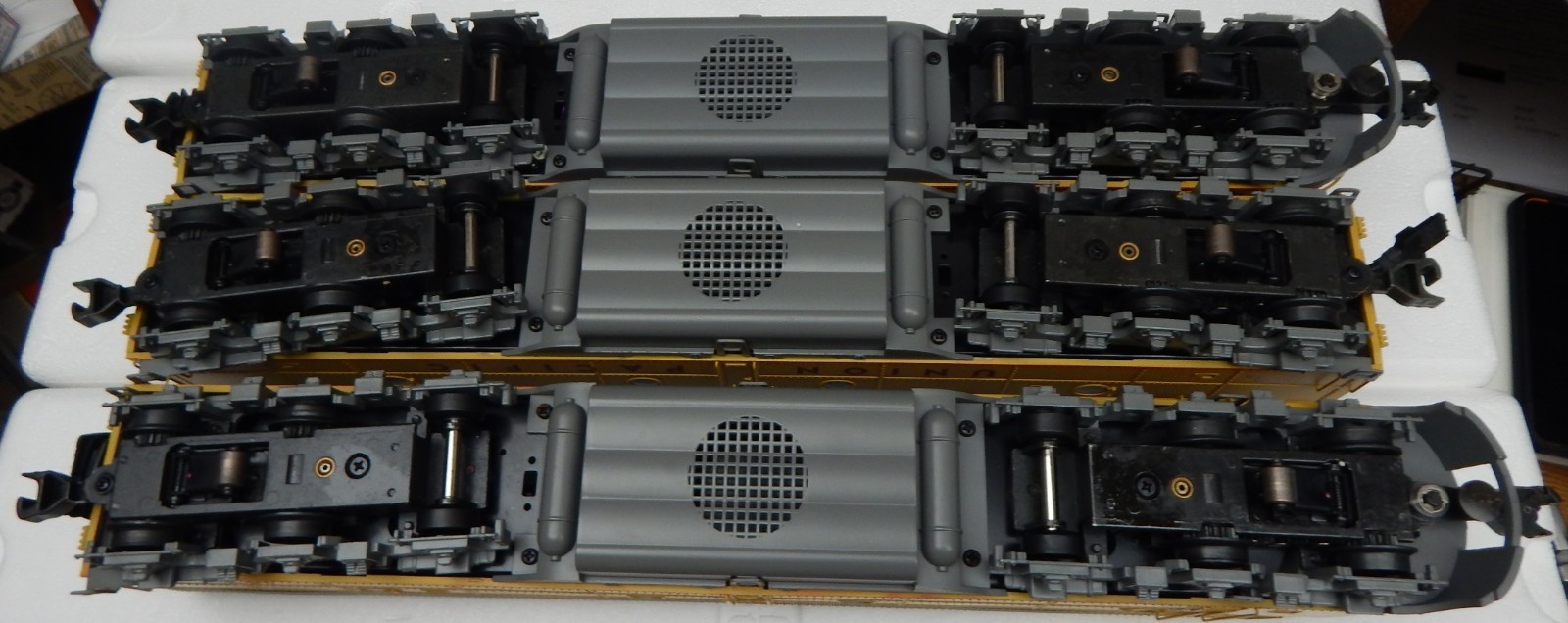 K-LINE k28901s UNION PACIFIC ABA E-8 DIESEL LOCO SET USED W/BOXES & SHIPPING BOX
