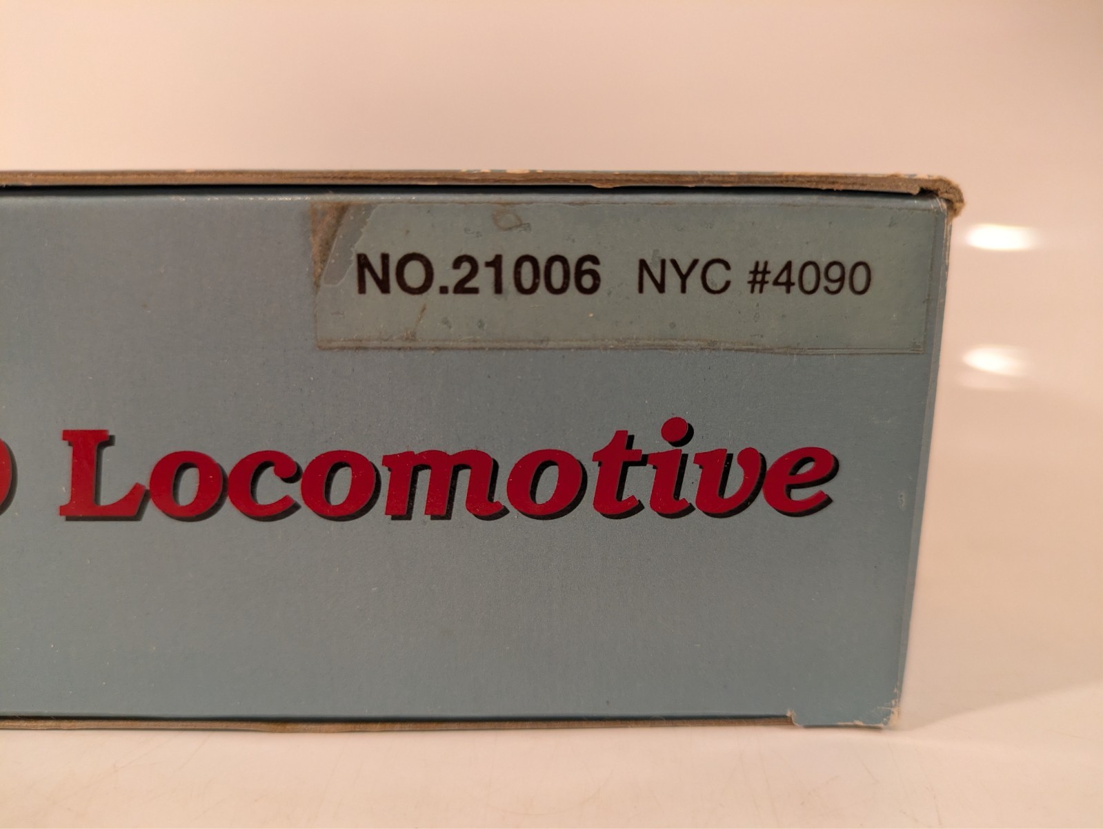 HO EMD E8/E9 NYC New York Central #4090 DC NIB NOS # 21006