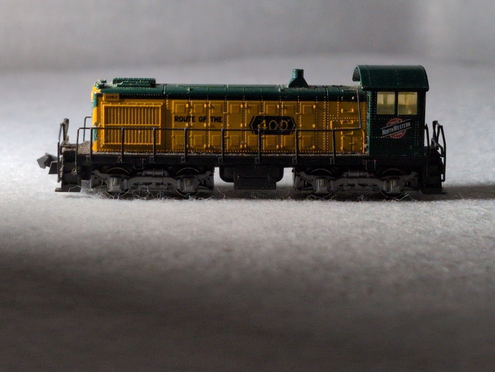 Arnold N Scale Burlington Route “Route of the 400” Switcher #1002 West Germany