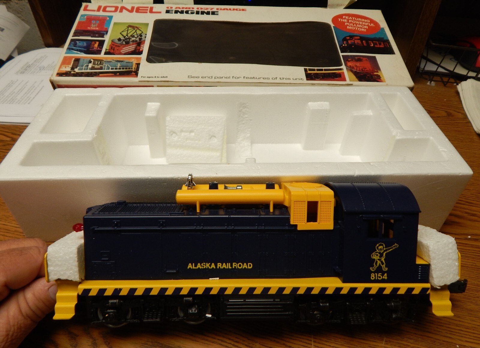 LIONEL 6-8154 ALASKA SW-1 DIESEL LOCOMOTIVE NEW IN BOX O SCALE NICE LQQK