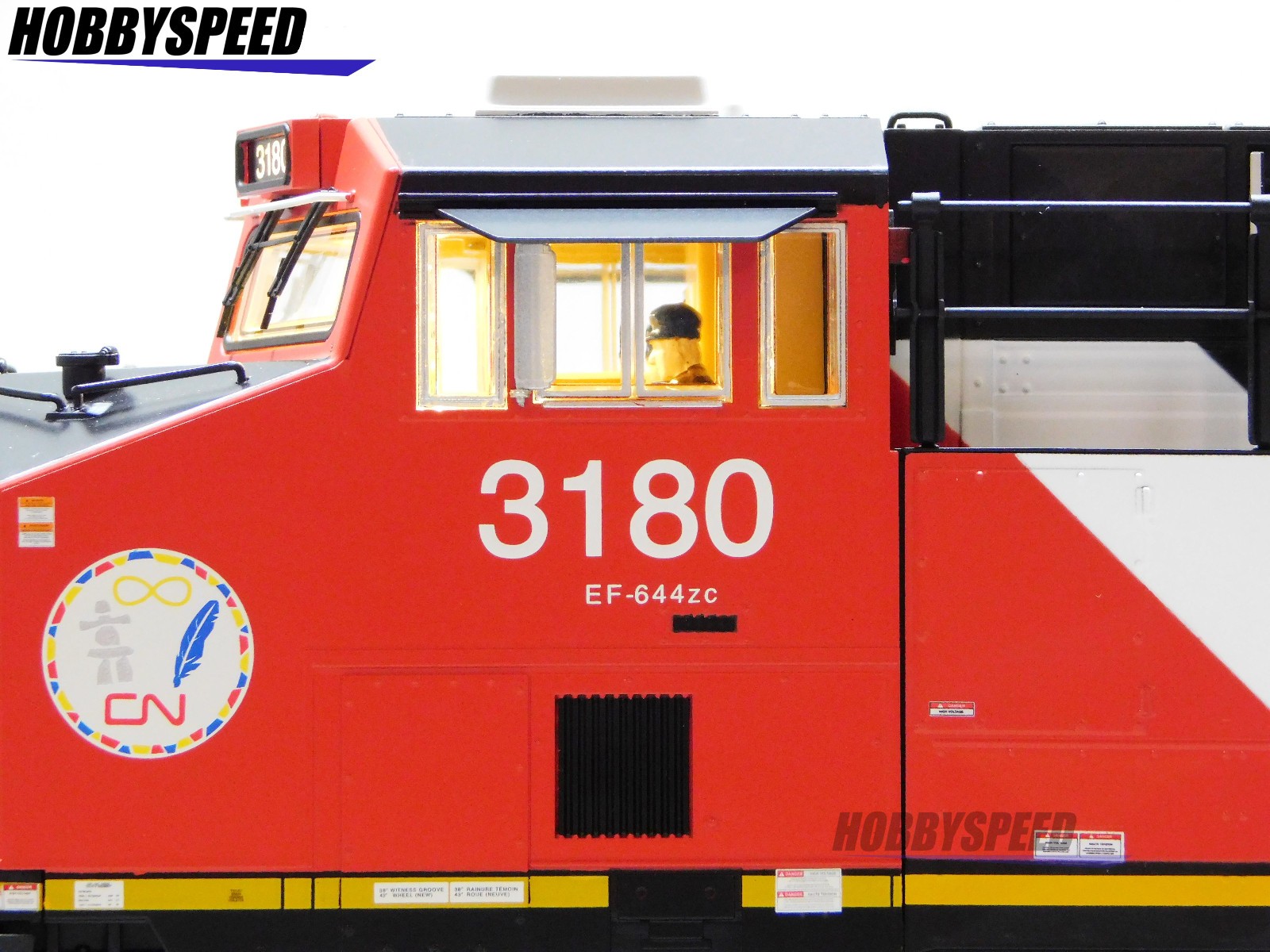 LIONEL BTO CANADIAN NATIONAL LEGACY ET44AC DIESEL ENGINE O GAUGE 2533462 NEW
