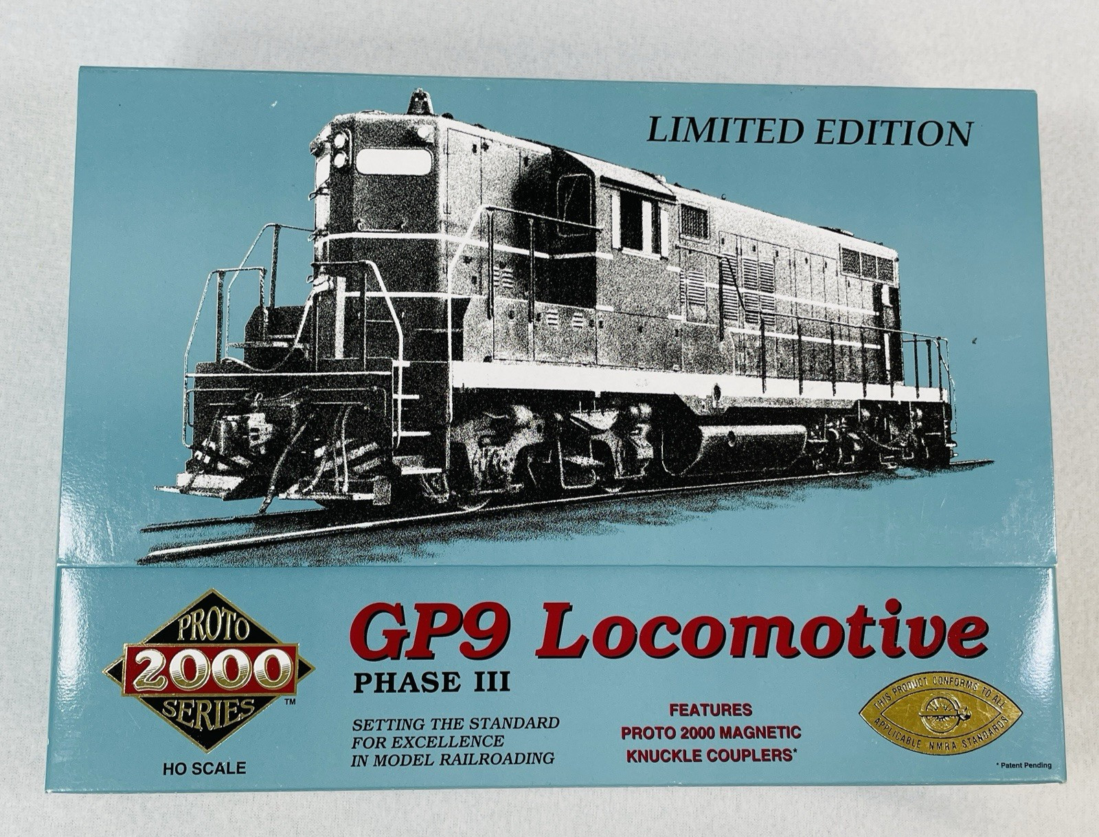 Proto 2000 Series 21738 HO Scale GP9 Phase III Rock Island #1329 Limited Edition