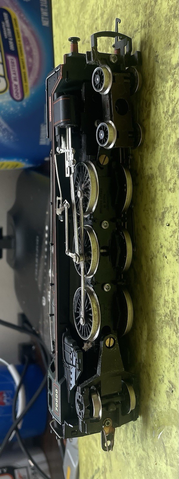HO Hornby Britannia #70000 Unpowered Dummy Steam 4-6-2 Locomotive Engine Lot B43