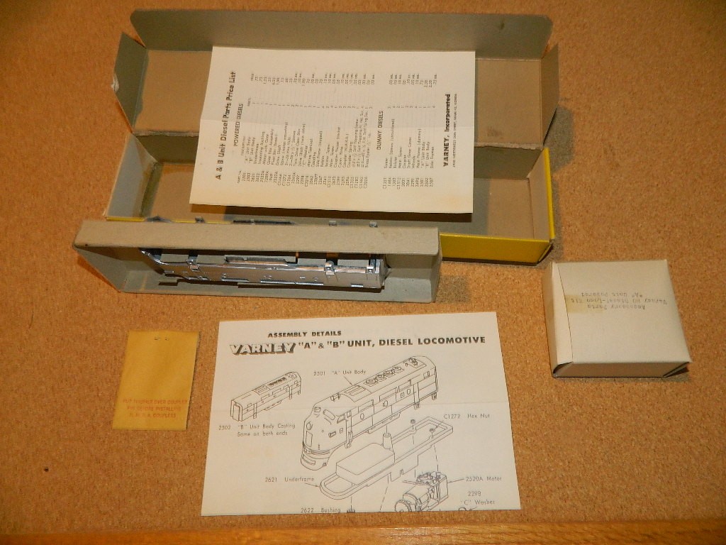 Vintage Varney No. 2515 HO Scale Brute Diesel Kit Locomotive New in the Box