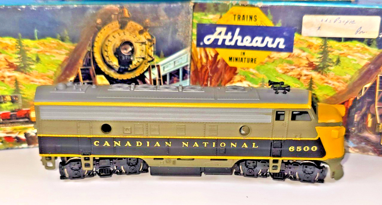 Vntg Athearn HO Canadian National F7A Powered F7B Powered + Dummy B Unit Tested