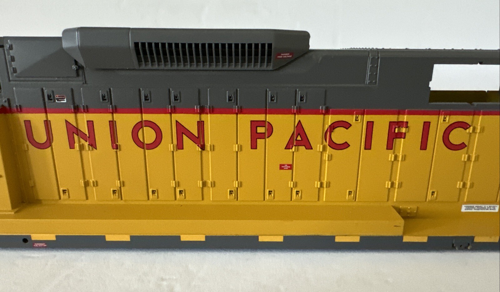 MTH Locomotive Union Pacific Diesel #1083 Shell Only O Gauge Scale 1:48 2015