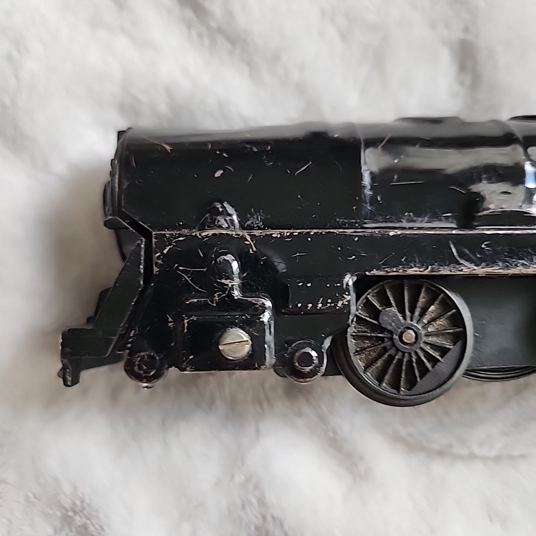 MARX WINDUP ENGINE O GAUGE LOCOMOTIVE 1950’s & NYC TENDER CAR *AS IS*