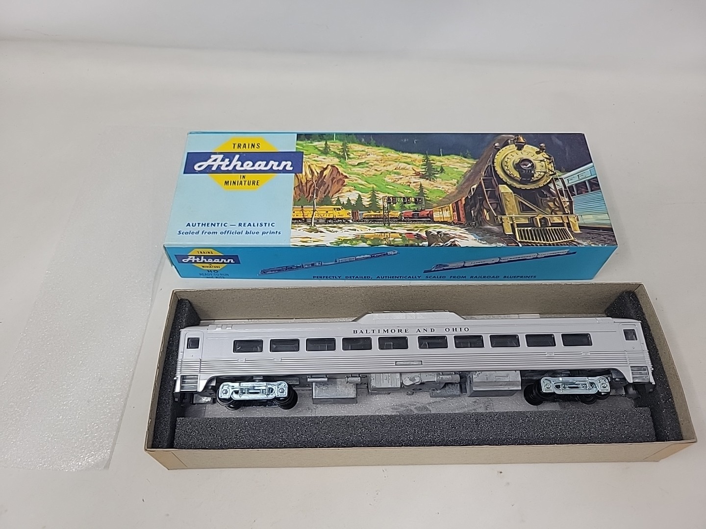 Athearn – HO 2073 B&O RDC-1 Dummy Loco