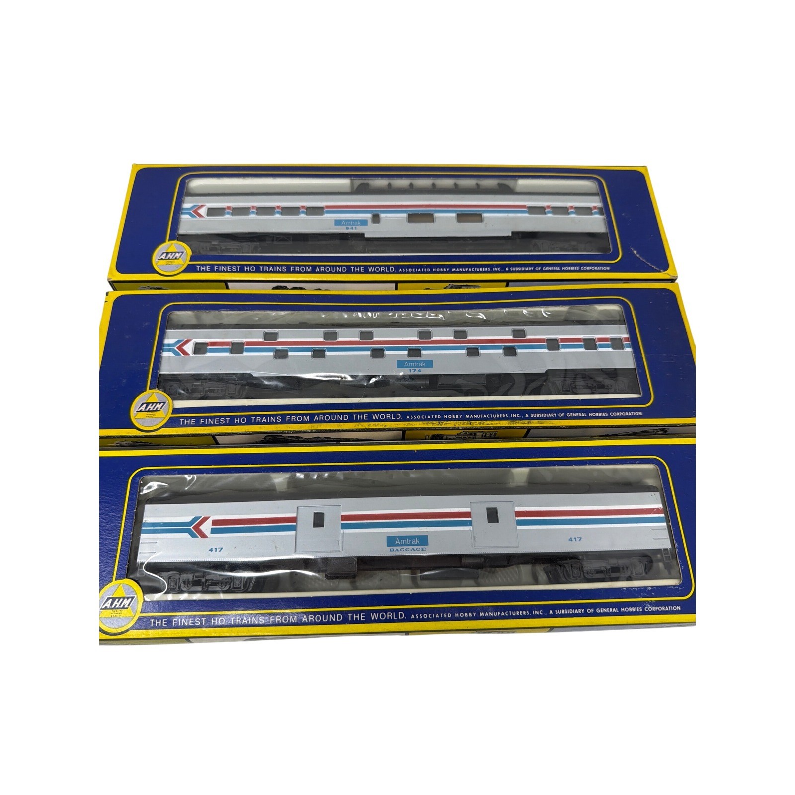 AHM Rivarossi HO Amtrak GG1 Electric Loco 902 & 7 Car Passenger Train Set