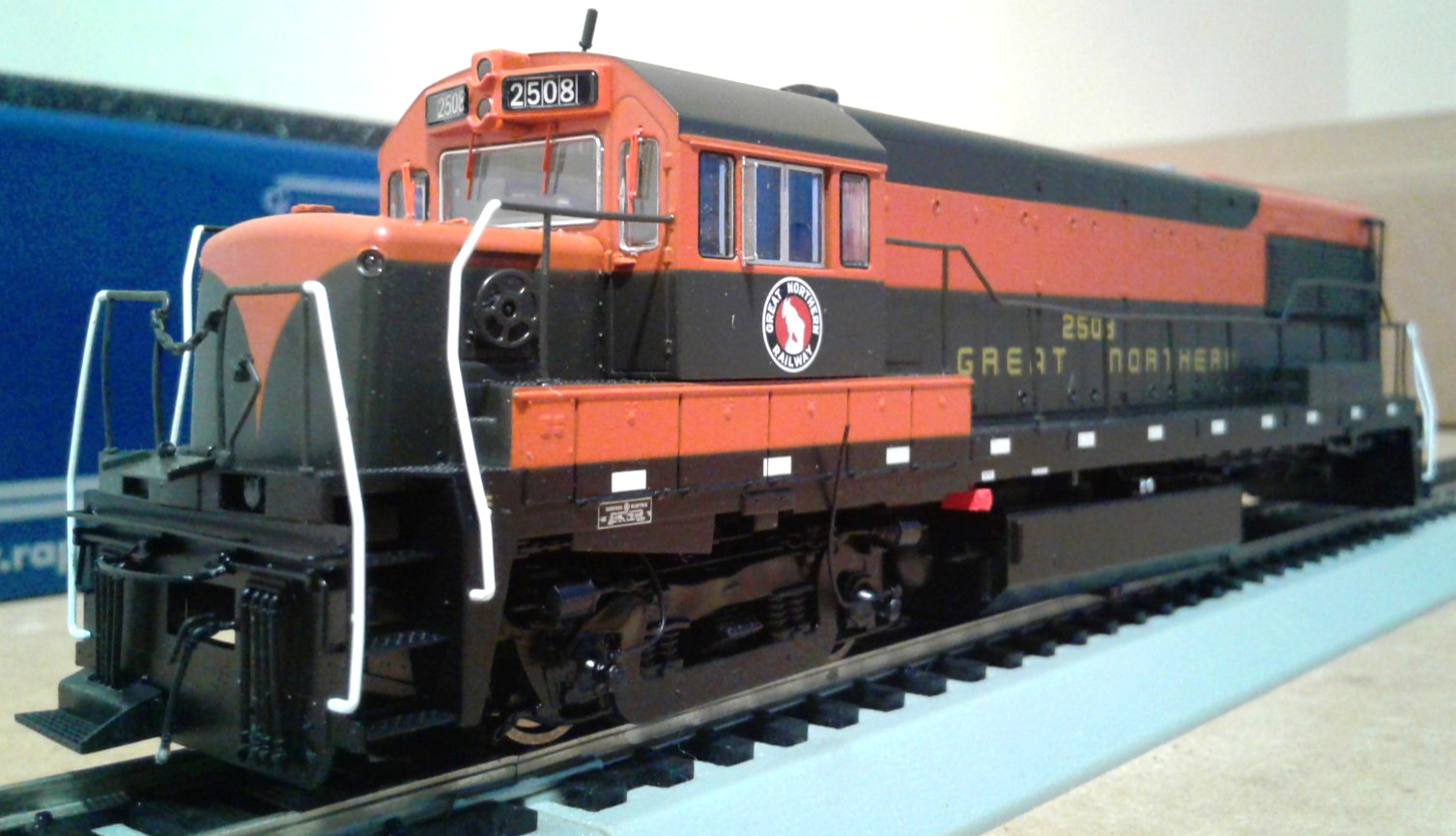 HO SCALE RAPIDO GE U25B GREAT NORTHERN GN #2508 PARTS OR REPAIR