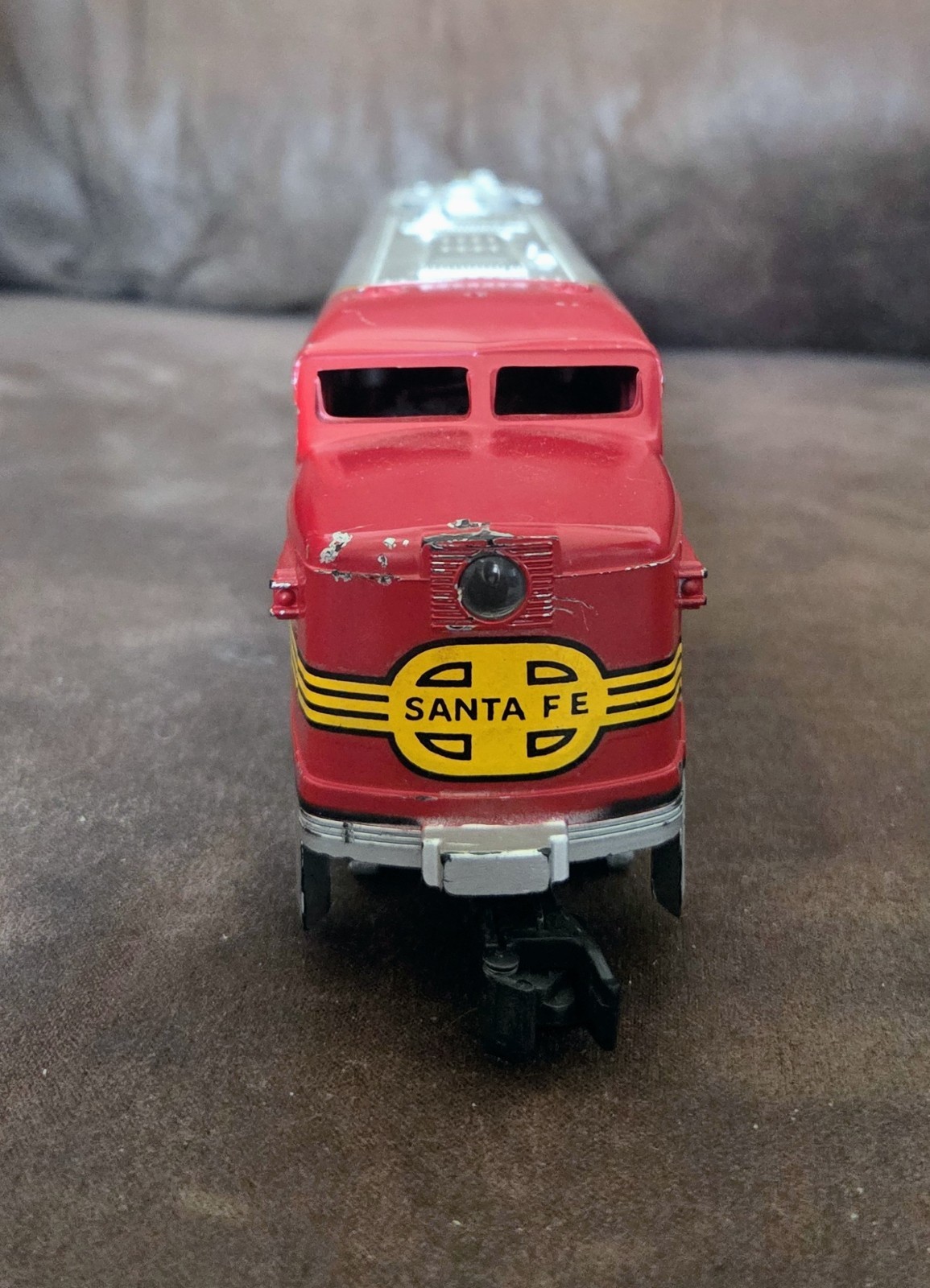 American Flyer #21927 Santa Fe Alco PA Diesel Locomotive. Runs well