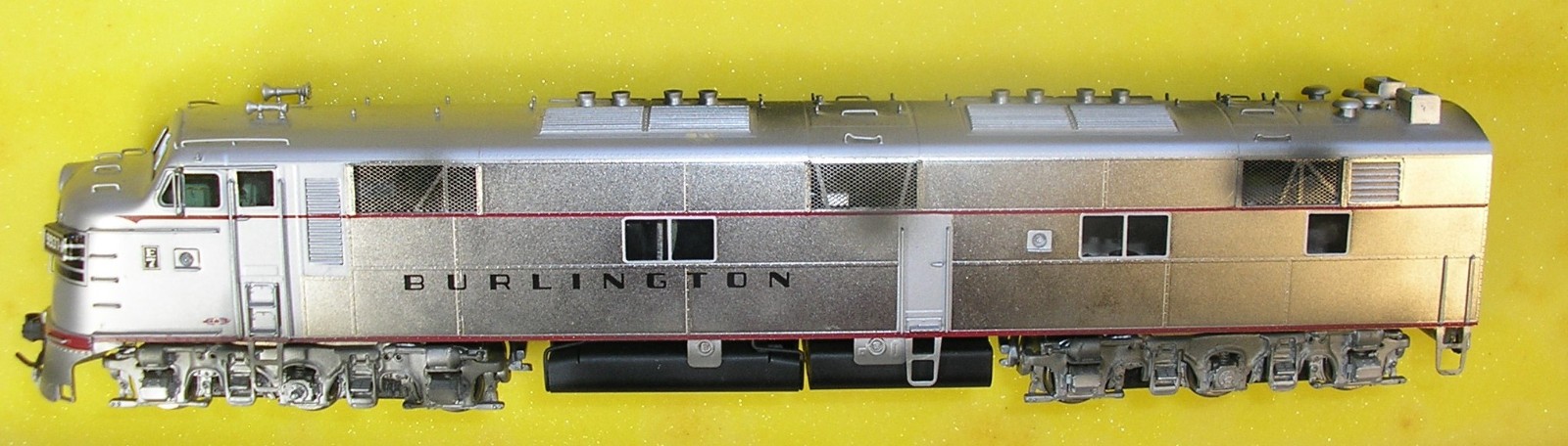 Challenger Imports 2108.1 HO CB&Q EMD E7A Burlington #9937A, Runs Very Well