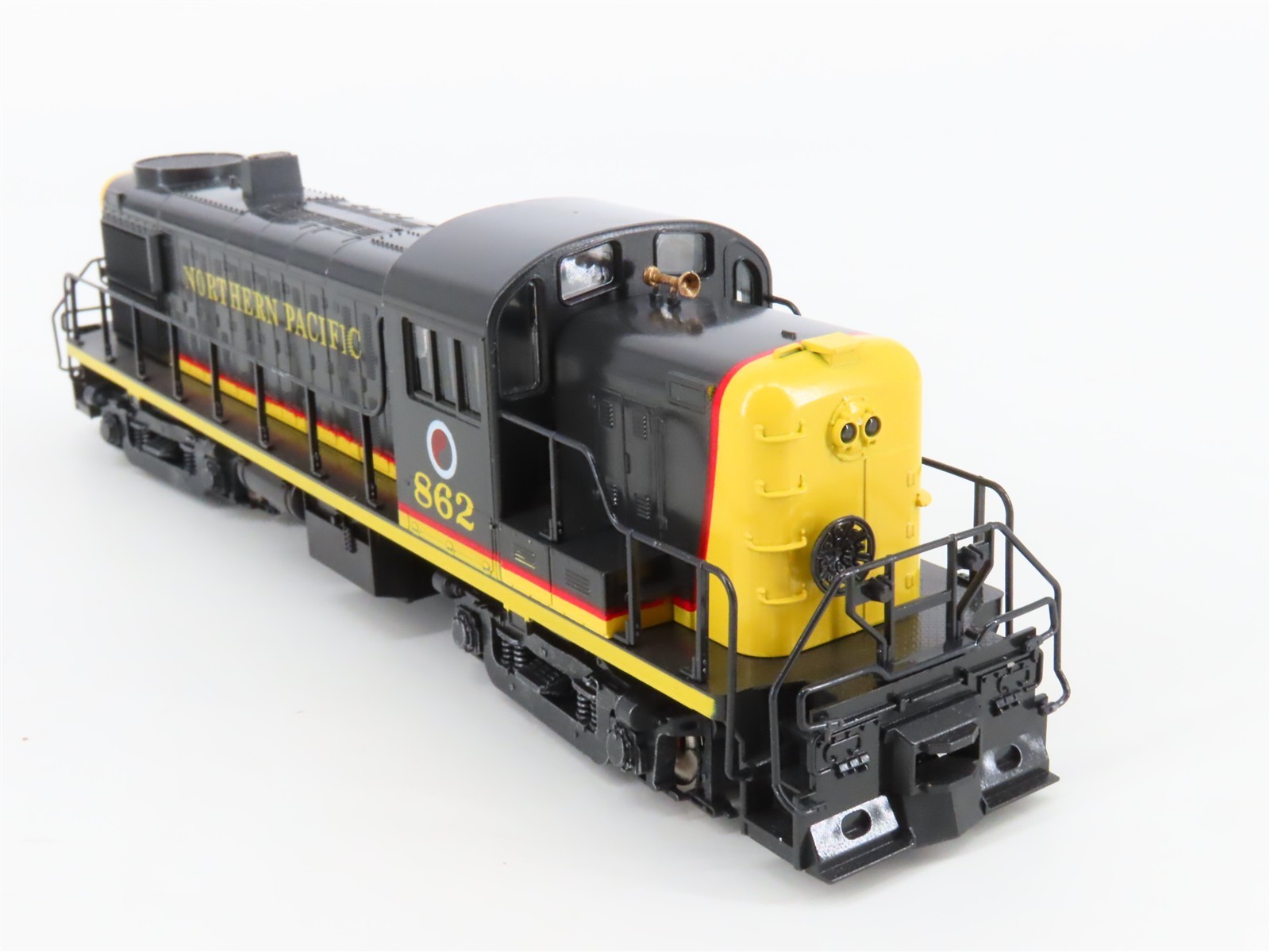 HO Scale Atlas/KATO NP Northern Pacific ALCO RS-3 Diesel #862