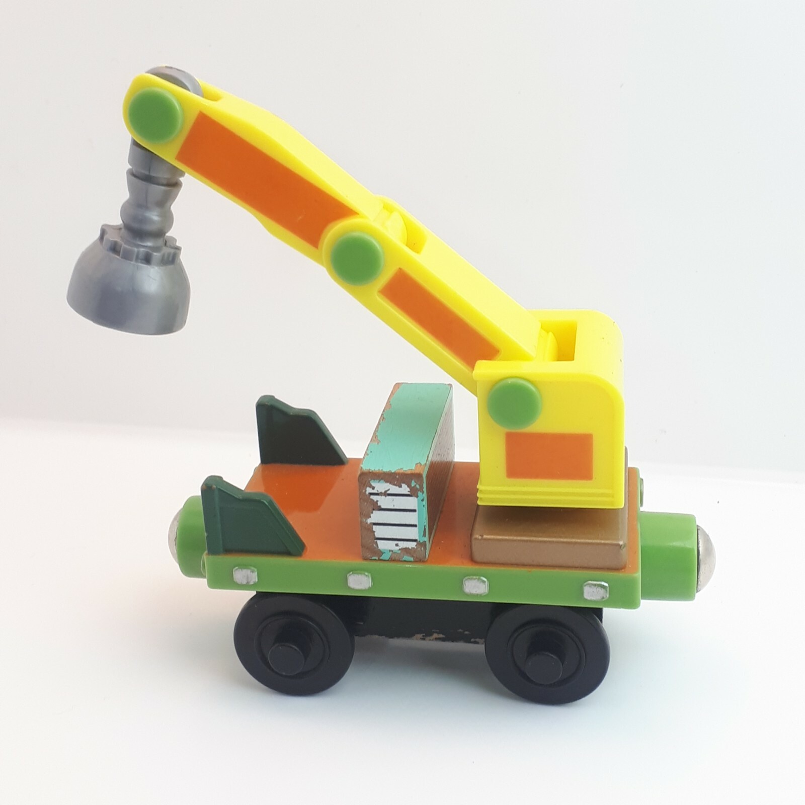 Crane Car – Chuggington Wooden Railway Trains Thomas Brio Compatible
