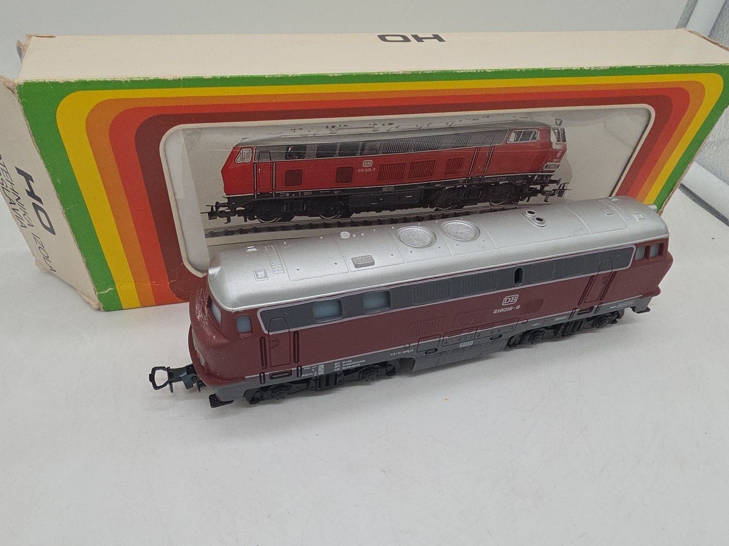 MEHANO T041 DB 216 016-6 Dark Red Diesel Locomotive HO 1:87