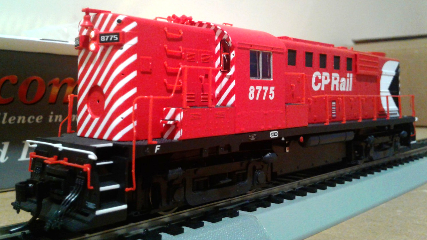 HO SCALE PROTO 1000 MLW RS18 CP RAIL CANADIAN PACIFIC #8775 DCC & SOUND