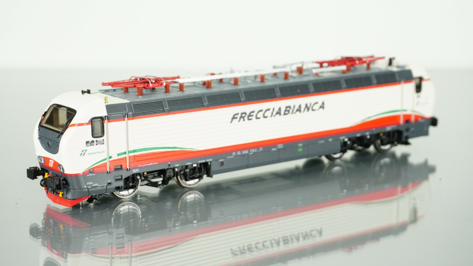 ACME 70080 Treno Frecciabianca FS Italy 4-car Set HO scale