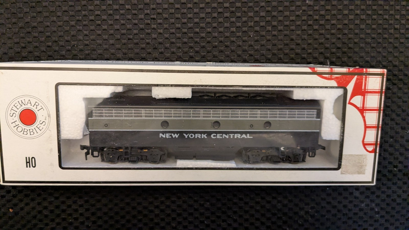 Stewart/Kato HO F7B Diesel, New York Central, NIB, Tested OK