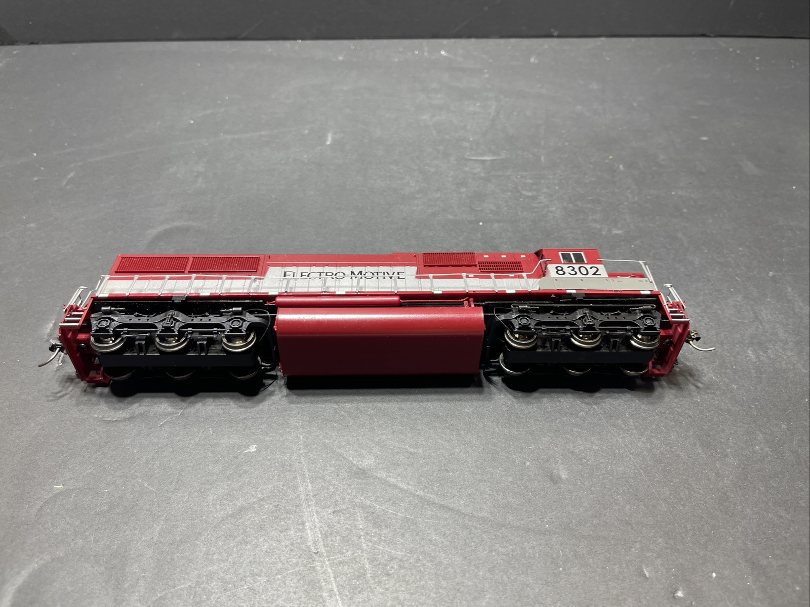 PROTO 2000 SD60 23504 EMD 8302 DCC HO SCALE DIESEL LOCOMOTIVE ENGINE