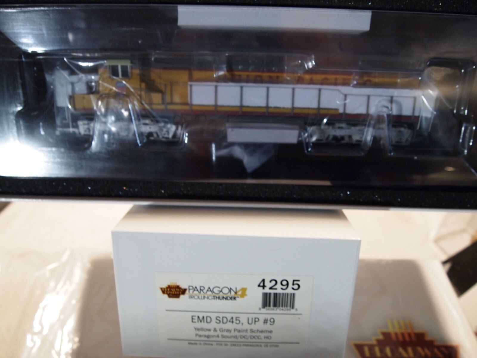BROADWAY LIMITED 4295 H.O. UNION PACIFIC w/”CABSIDE SHIELD” SD45 ROAD No. UP 9