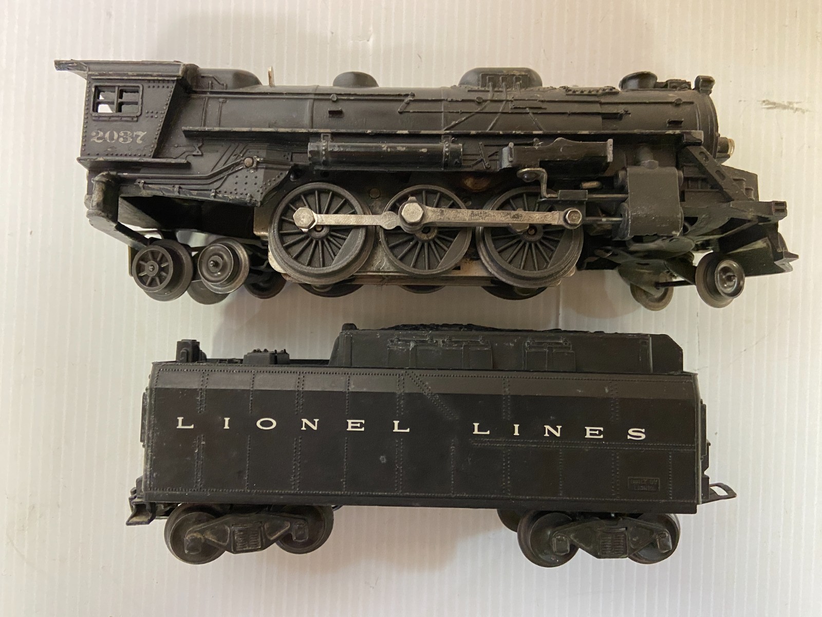 Lionel Postwar Adriatic 2037 steam engine & 6026W Whistling Tender TESTED/ VIDEO