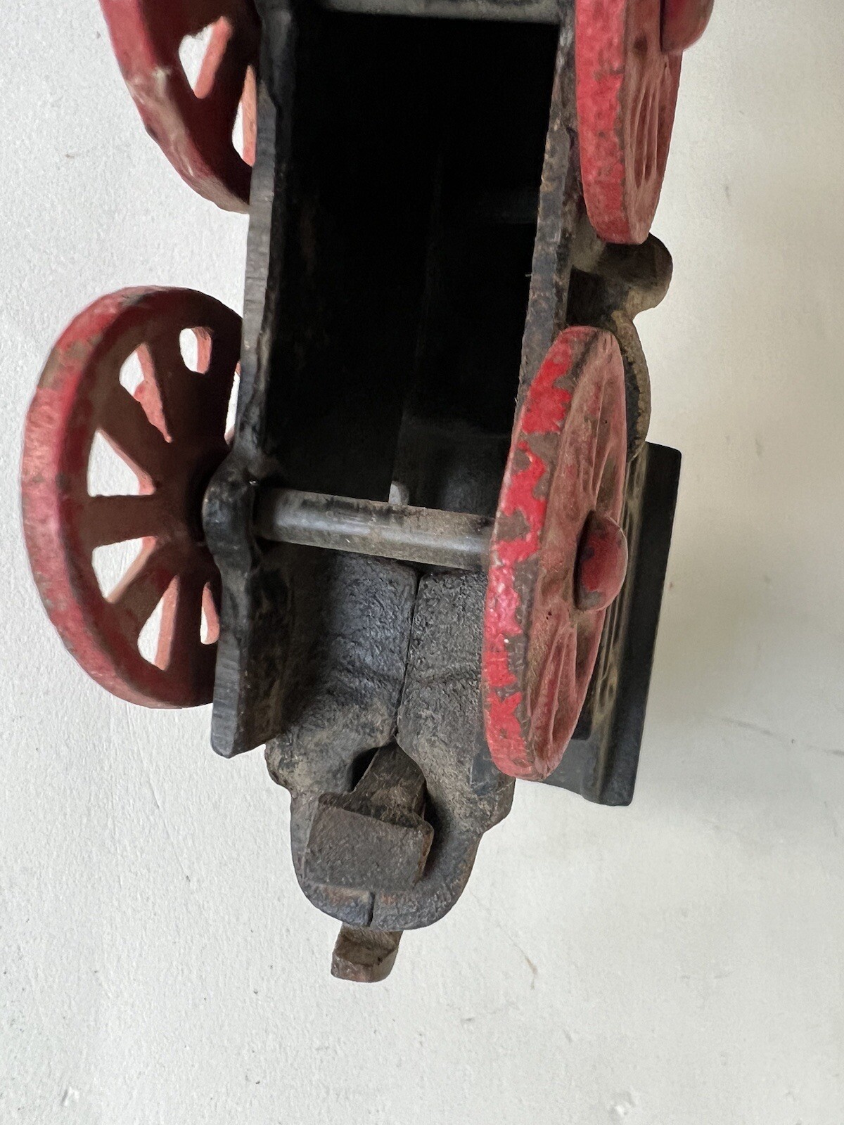 ANTIQUE Marked “5 0″ Cast Iron Steam Locomotive Train Original Hand Paint 8.5”