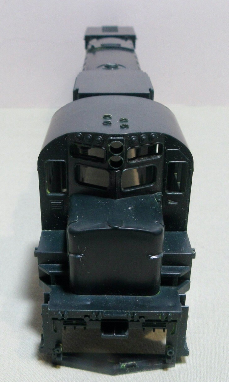 Tyco HO Scale Black Unlabled Locomotive Shell