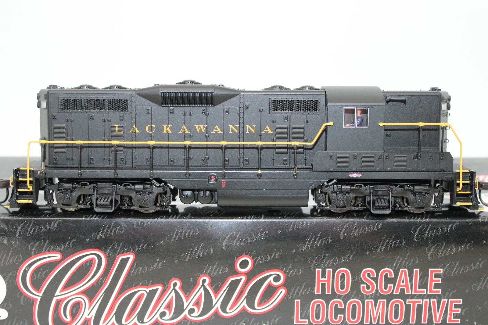 Atlas Classic HO Scale Lackawanna EMD GP7 Diesel Locomotive No # DCC