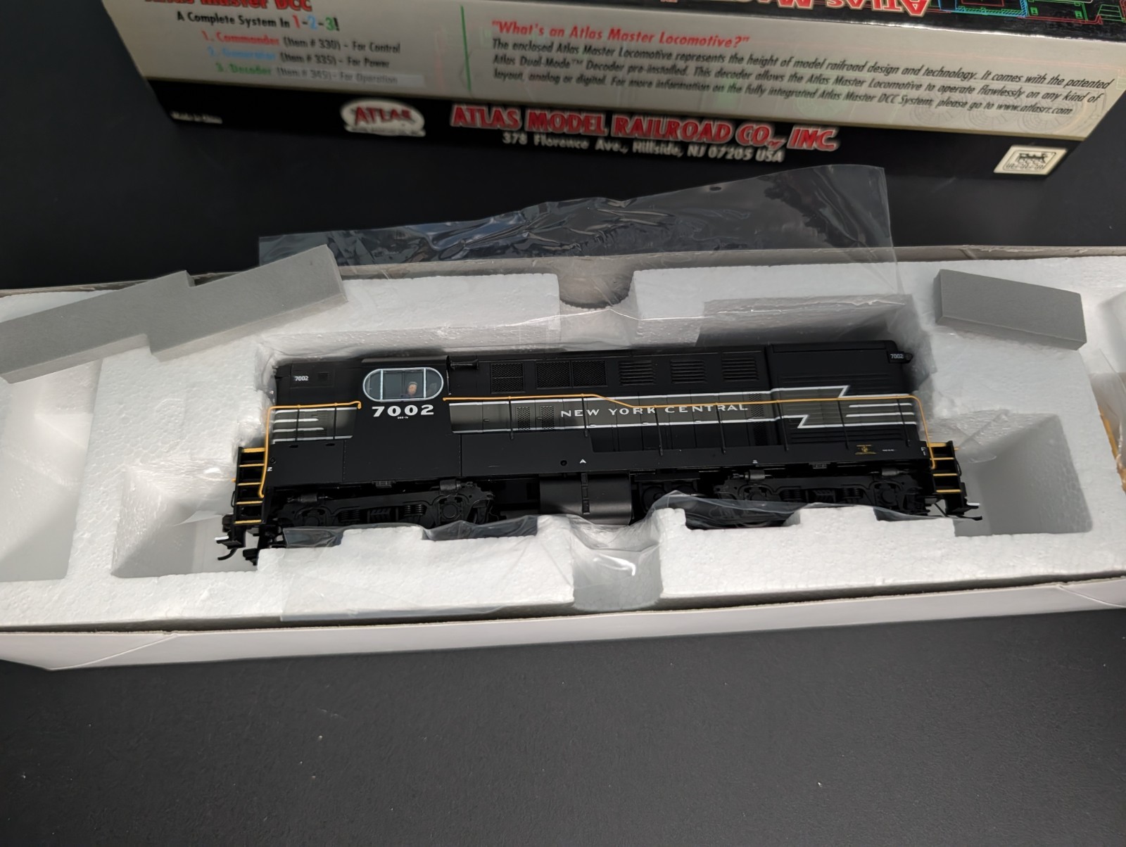 Atlas Master DCC Equipped HO #9512 H16-44 Locomotive New York Central NYC #7002
