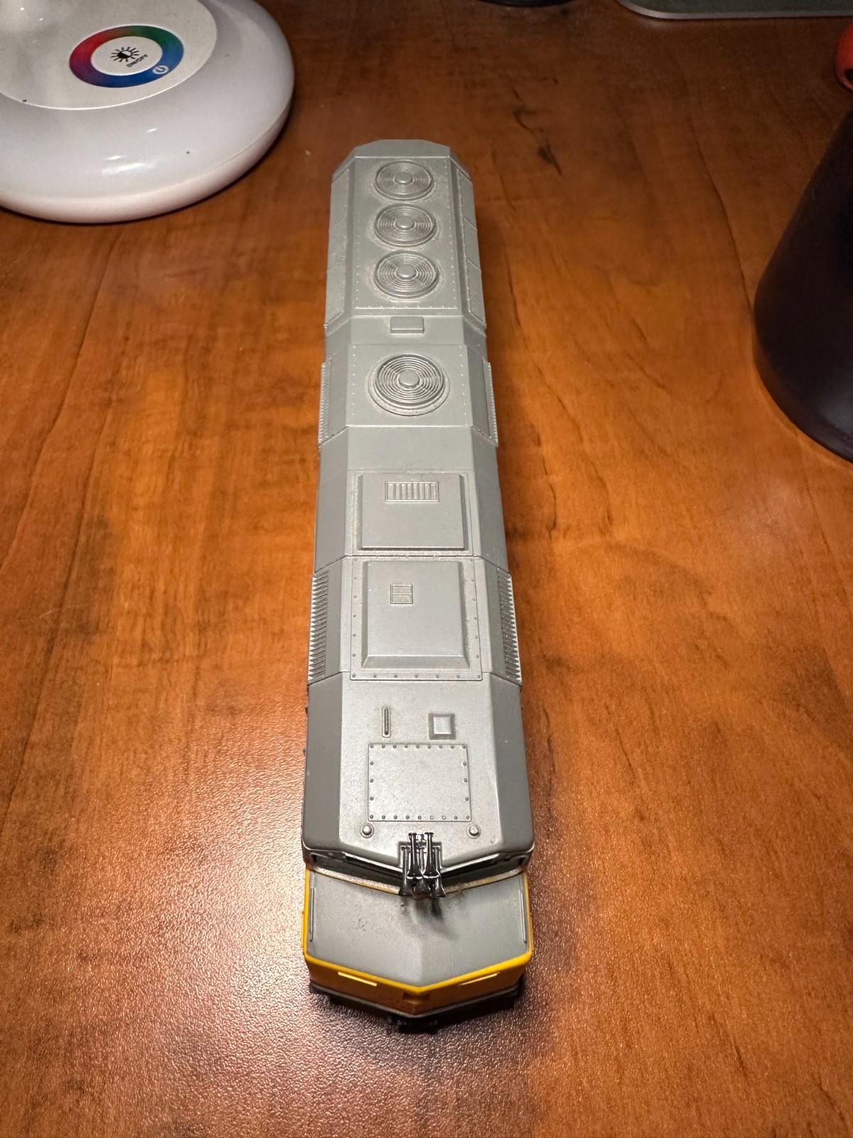 Athearn Union Pacific #3901 HO Diesel Locomotive Yellow/Gray/Red/Black