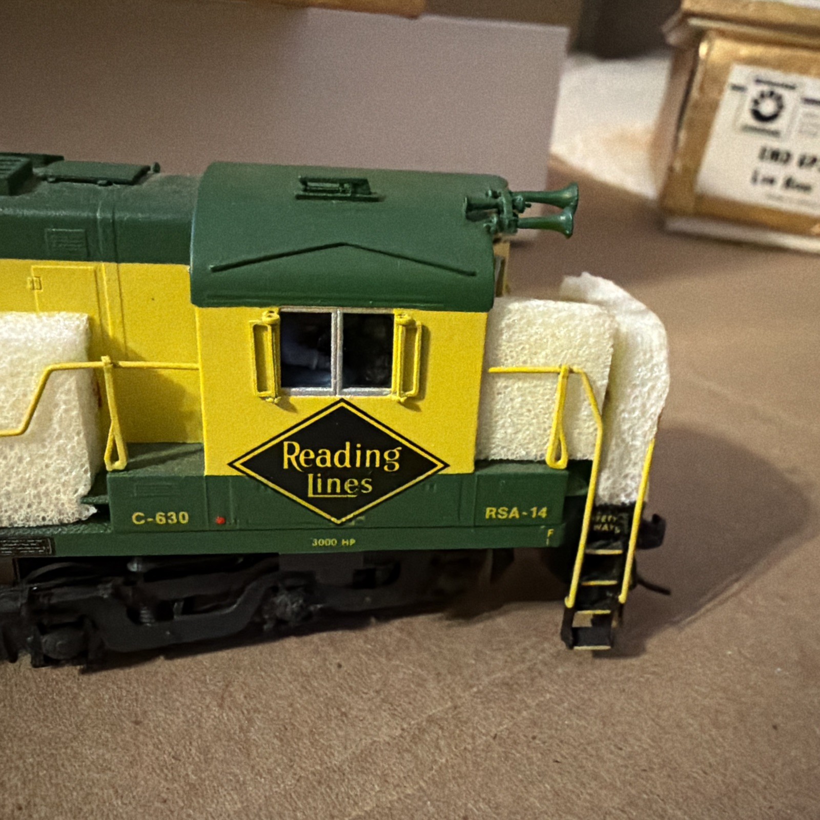 ORIENTAL LIMITED HO Brass ALCO C-630 3000HP Reading Lines #5304