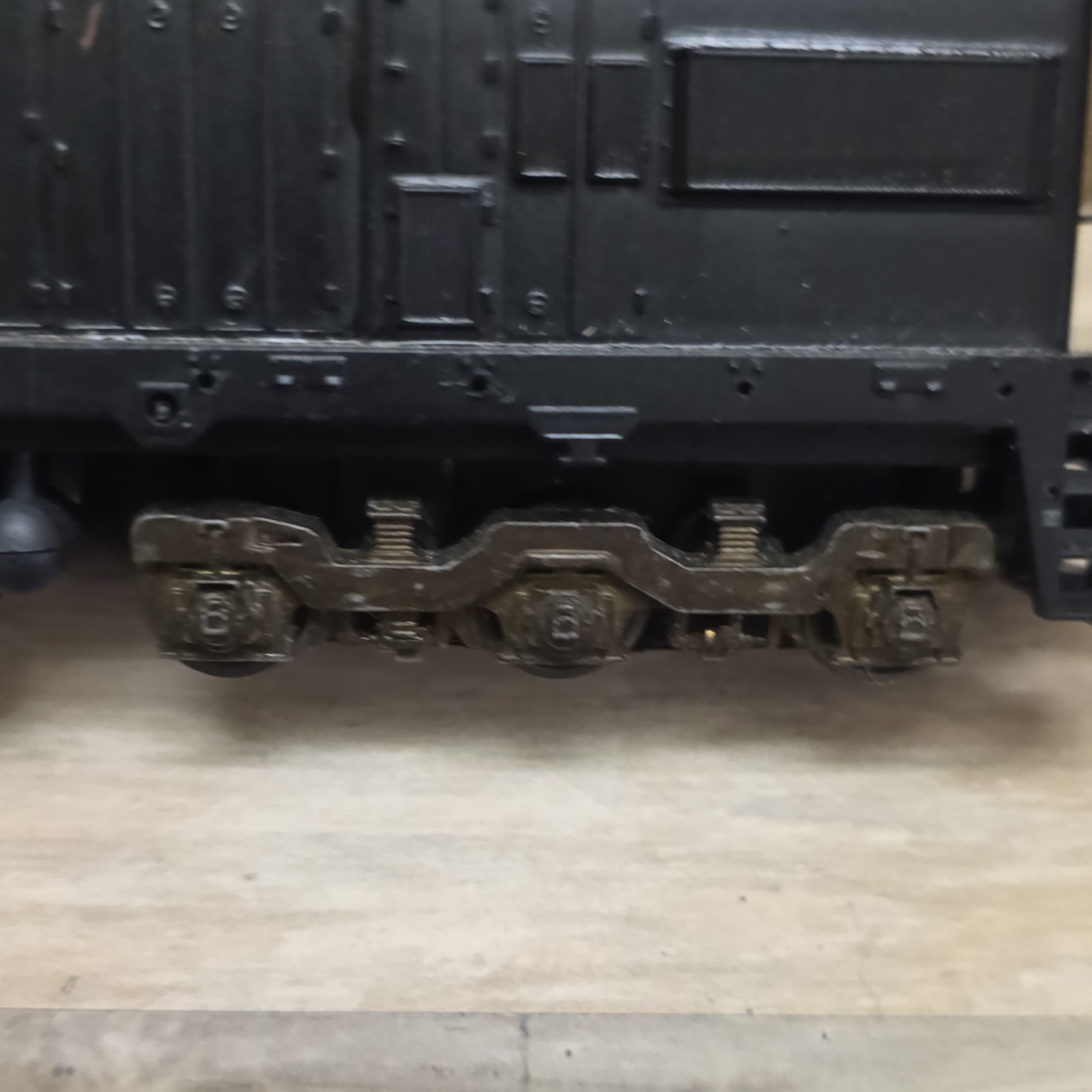 NW HO Scale Diesel Locomotive Co-Co Black Plastic Metal Model 1:87