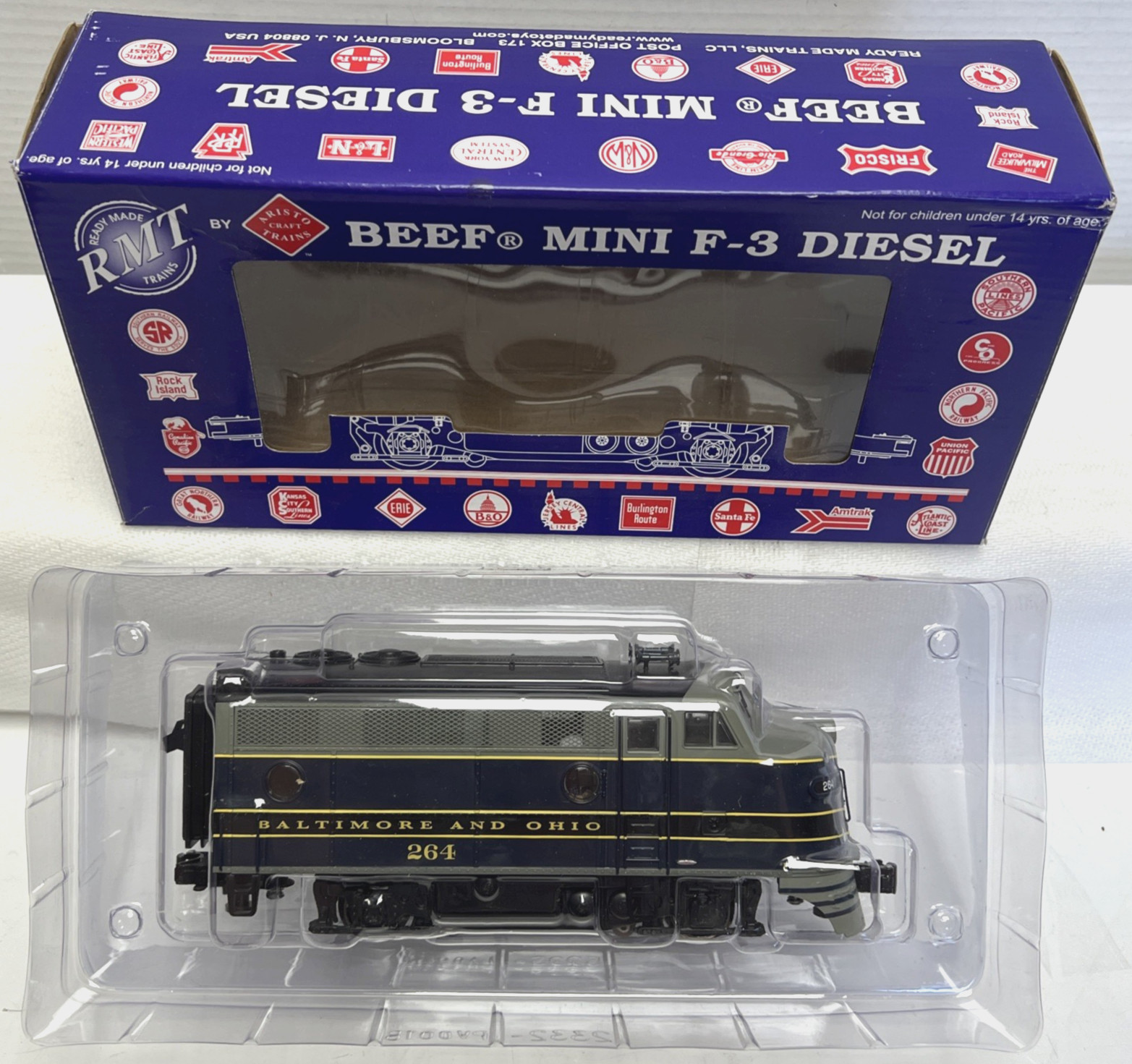 RMT O/O27 GAUGE 92623 B & O BEEF MINI F-3 A-UNIT NON-POWERED DIESEL LOCOMOTIVE