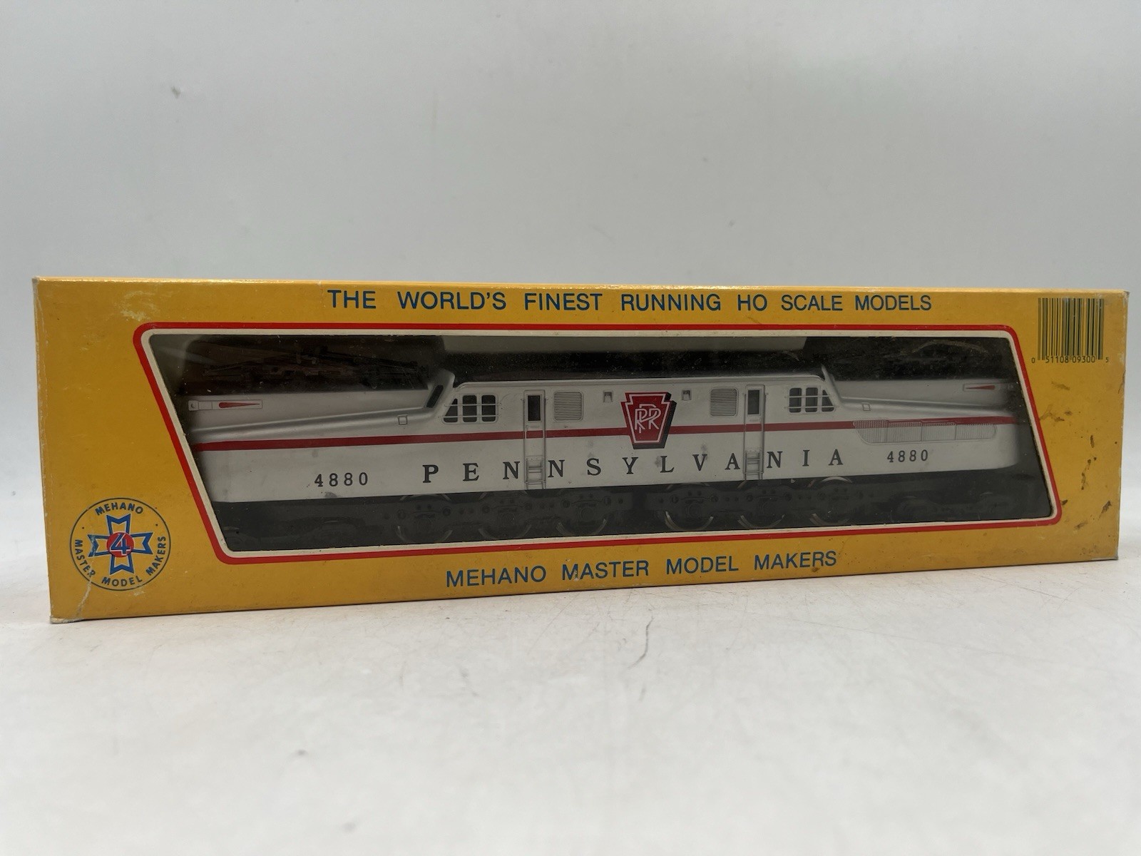 Ho Scale Mehano Master Model Maker’s 9302 Pennsylvania Silver