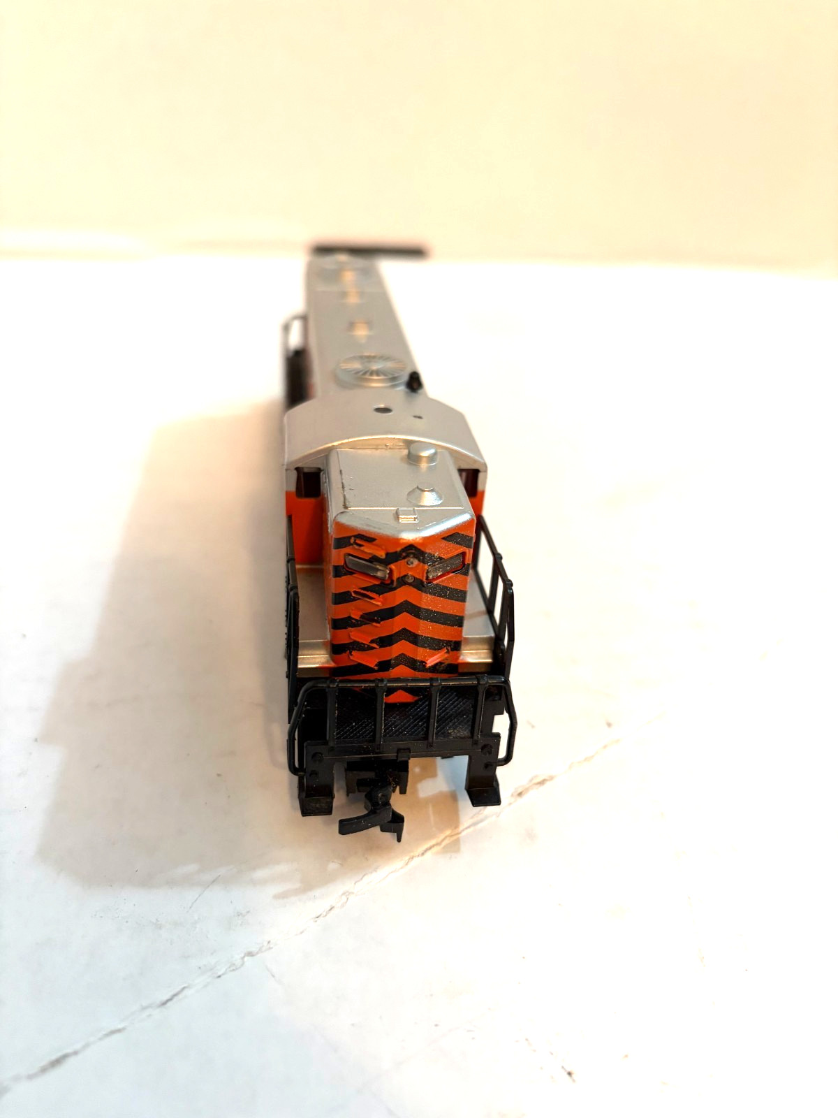 A.H.M. HO Locomotive Western Pacific – Box Has Some Wear DG883