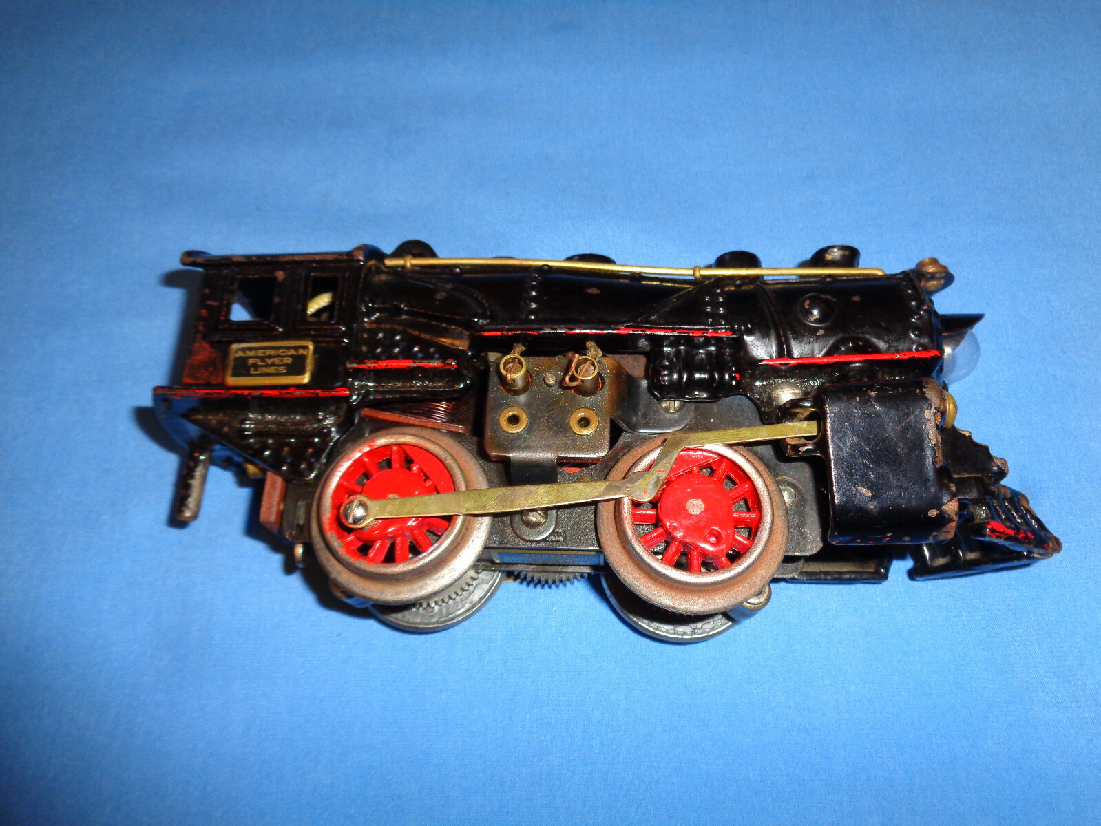 Rare American Flyer Pre-war Cast Iron #3197 Steam Locomotive. Runs.